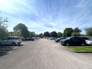 Photo 9- click for photo gallery